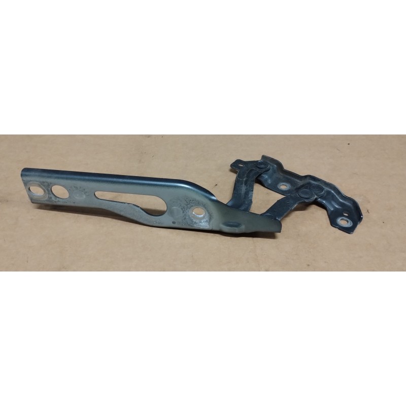 5ff823301 Cerniera Cofano Anteriore Cupra Formentor