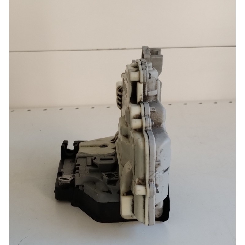 3C4839015A Serratura posteriore sinistra Passat B7