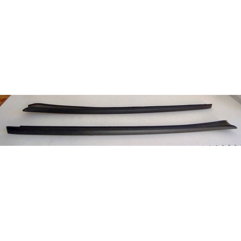5FF854327 - 5FF845328 Rivestimento parabrezza anteriore Cupra Formentor
