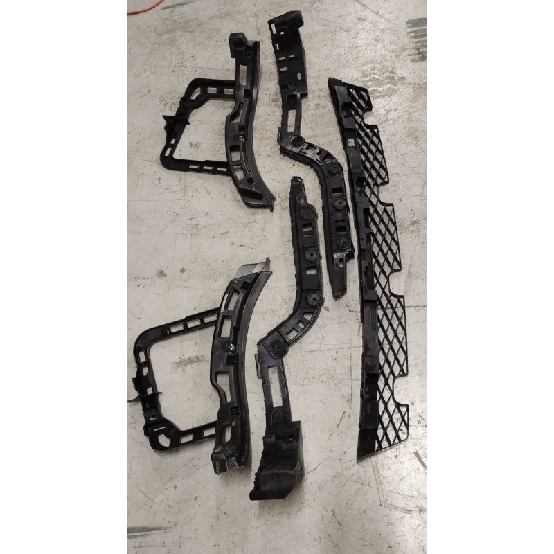 Kit Staffa e supporti Paraurti posteriore Passat B7