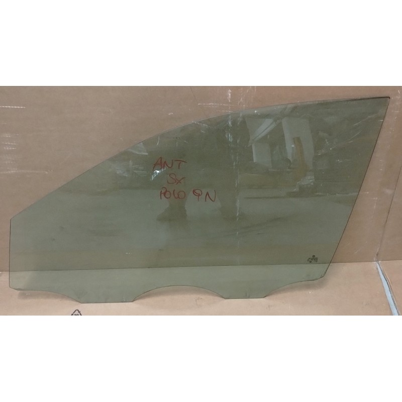 6Q4845201C Cristallo Anteriore Sinistro VW Polo 9N