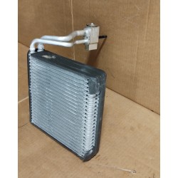 6811135000 Radiatore aria condizionata SSangyong Tivoli