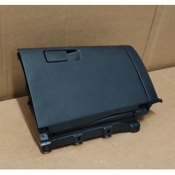685206UN0A Cassetto portaoggetti Qashqai J12