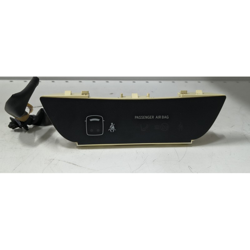 8395074030 Display segnalazione cinture di sicurezza Toyota iQ