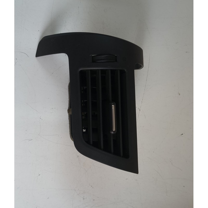 5566074010 Bocchetta di aerazione Toyota iQ