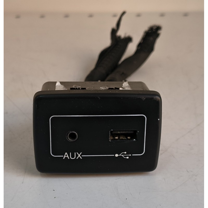 Presa Usb/Aux Fiat Doblò