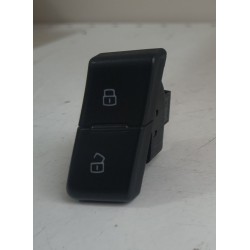 8P1962107F Comando chiusura porte Audi A3 8P