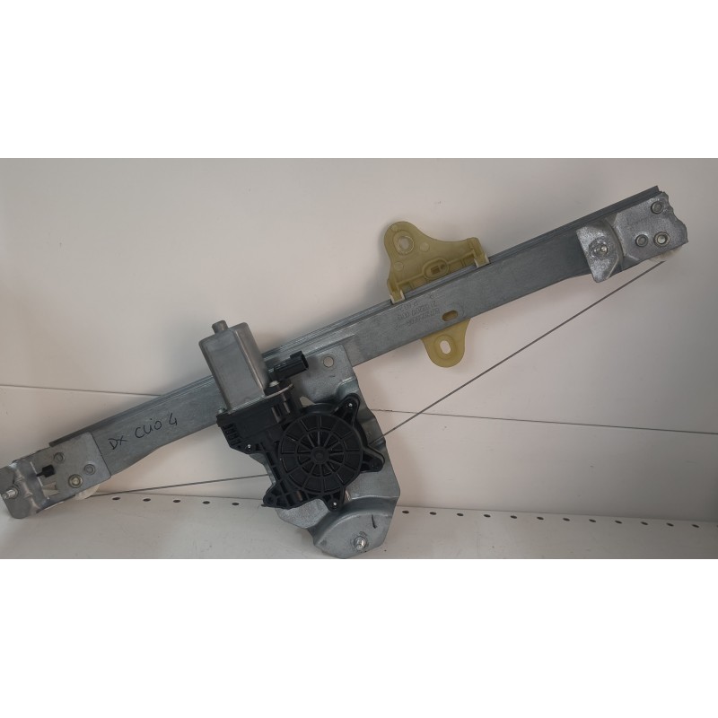 807205569R macchinetta alzavetro ant. dx Clio 4