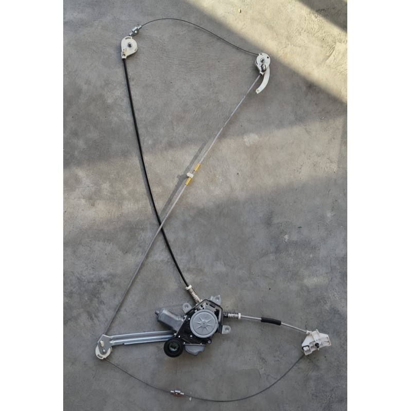 Macchinetta alzavetro lato destro Toyota iQ