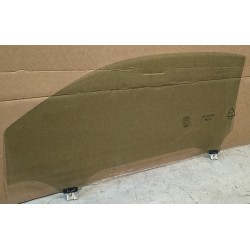 6811074010 Vetro scendente ant. dx Toyota IQ