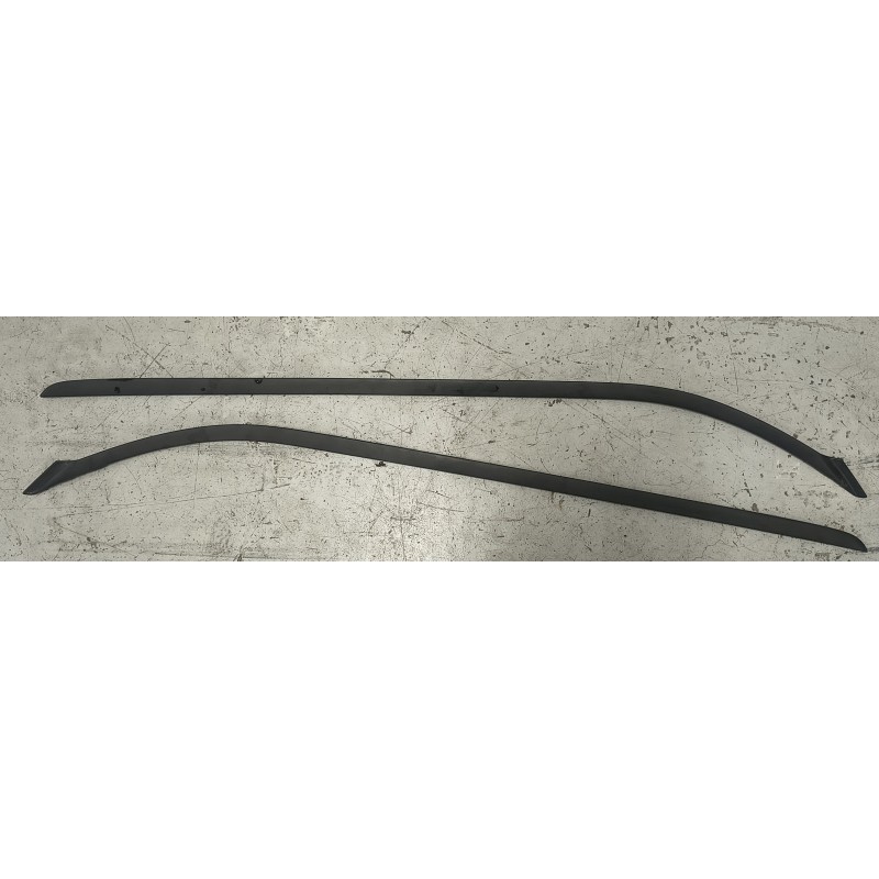 1725834/1725836 Modanature lato parabrezza Ford C-Max