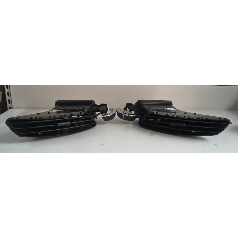 1755936/1755933 Coppia Bocchette Aerazione Ford C-Max