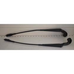 A4518200240/A4518200140 Coppia bracci tergivetro anteriori Smart 451