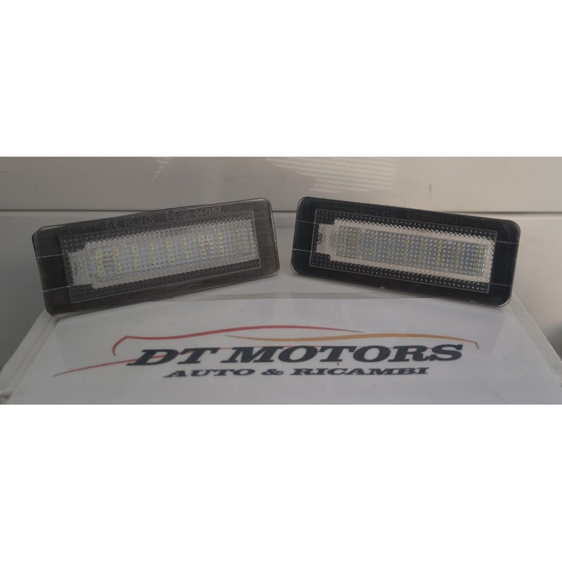 Coppia Luci Targa  Led per Smart 450/451